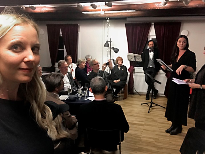 sara_kaspar_susanna_8691