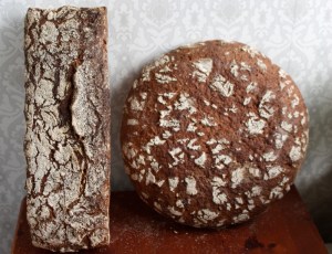 Finskt rågbröd – Sara bakar
